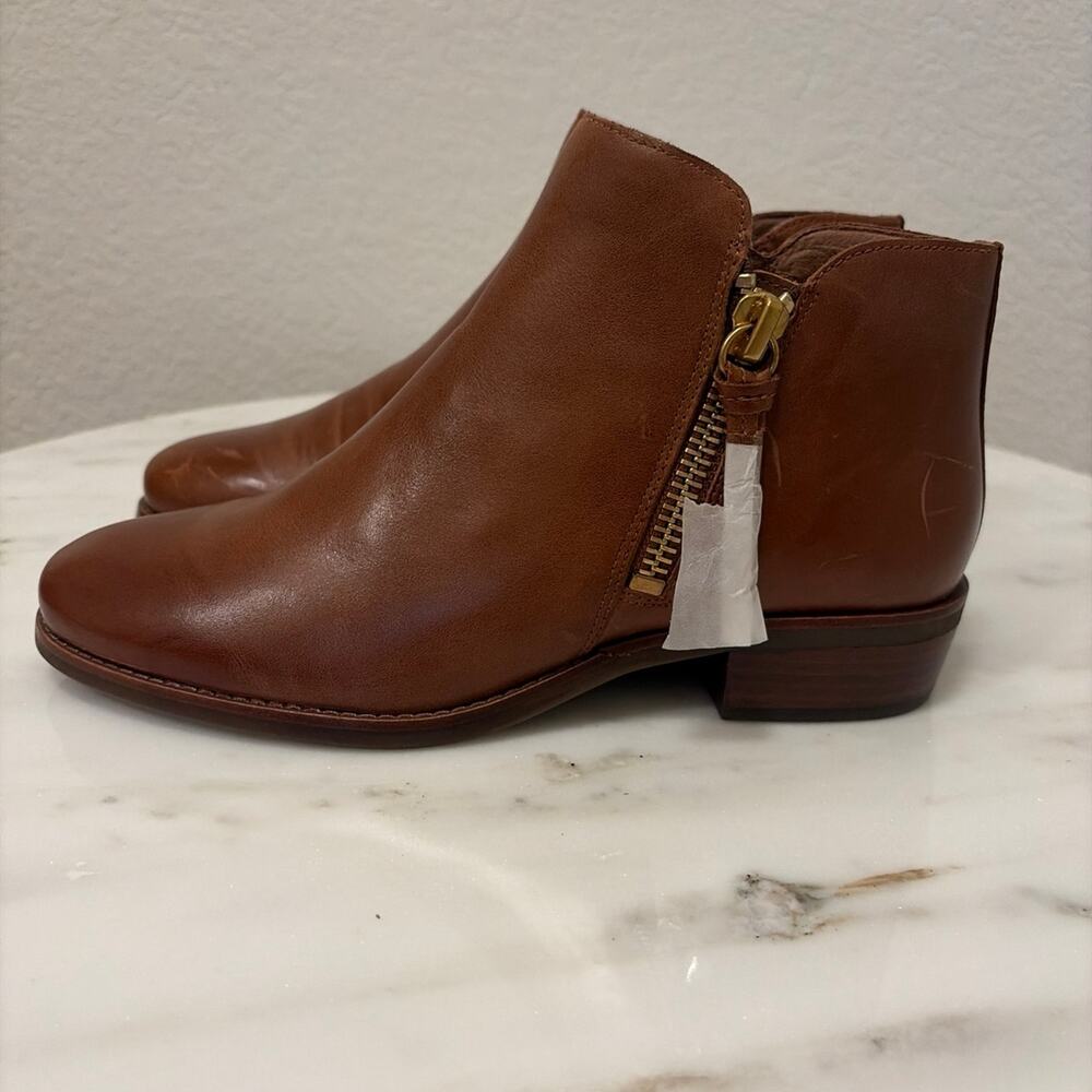Brioso Shelby Leather Side Zip Bootie